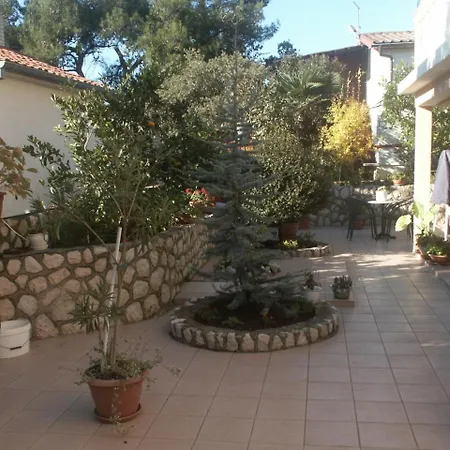 By The Sea Artatore, Losinj - 2474 Διαμέρισμα Čunski