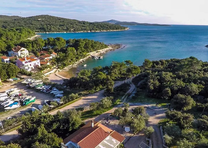 By The Sea Artatore, Losinj - 2474 アパート